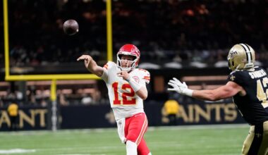 Chiefs sign quarterback help, bring in former reserve Shane Buechele