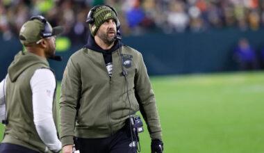 How can Eagles fix ‘shocking’ offensive struggles?