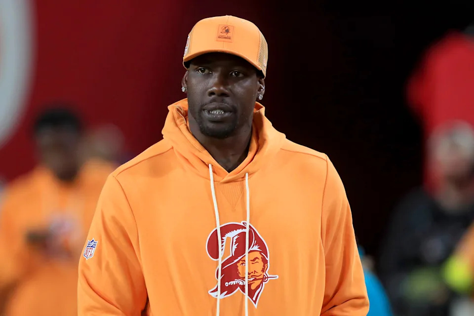 Jason Pierre-Paul has been in street clothes on game days since rejoining the Bucs, but will suit up to face Bryce Young and the Panthers on Sunday. 