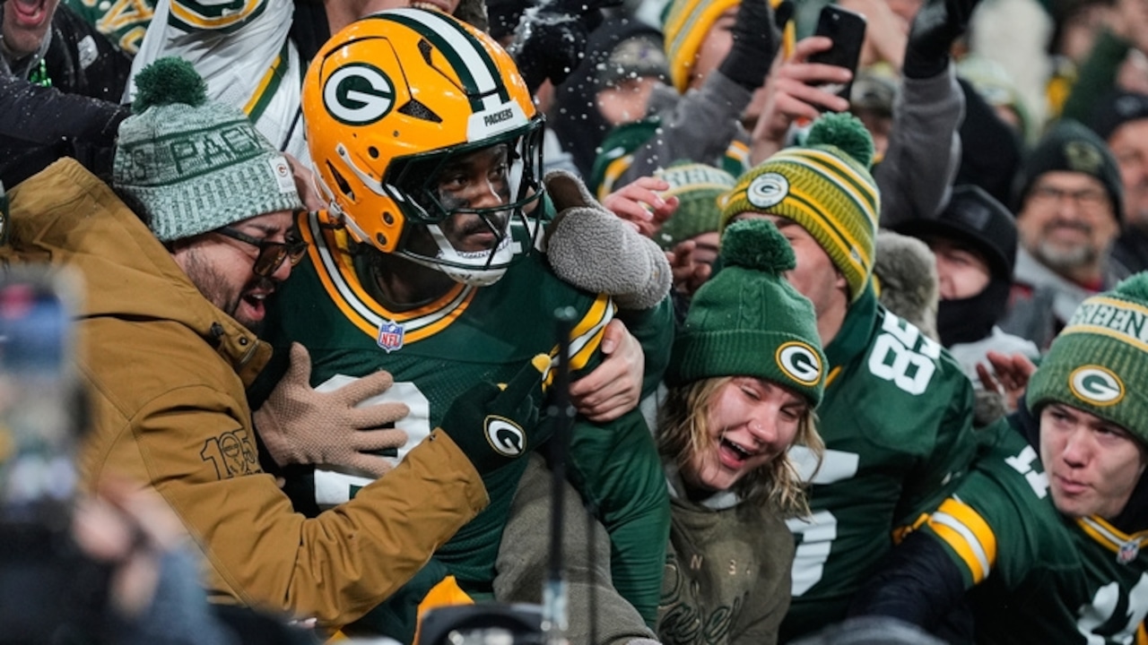 Malik Willis ‘made play after play after play’ for the Packers