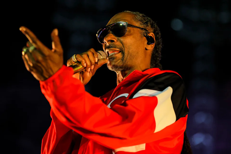Aug 11, 2025; Cincinnati, Ohio, USA; Snoop Dogg performs after the game between the Philadelphia Phillies and the Cincinnati Reds at Great American Ball Park. Mandatory Credit: Katie Stratman-Imagn Images© Katie Stratman-Imagn Images&period;