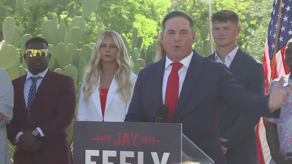 Former Cardinals kicker Jay Feely switches congressional campaign to another Arizona district