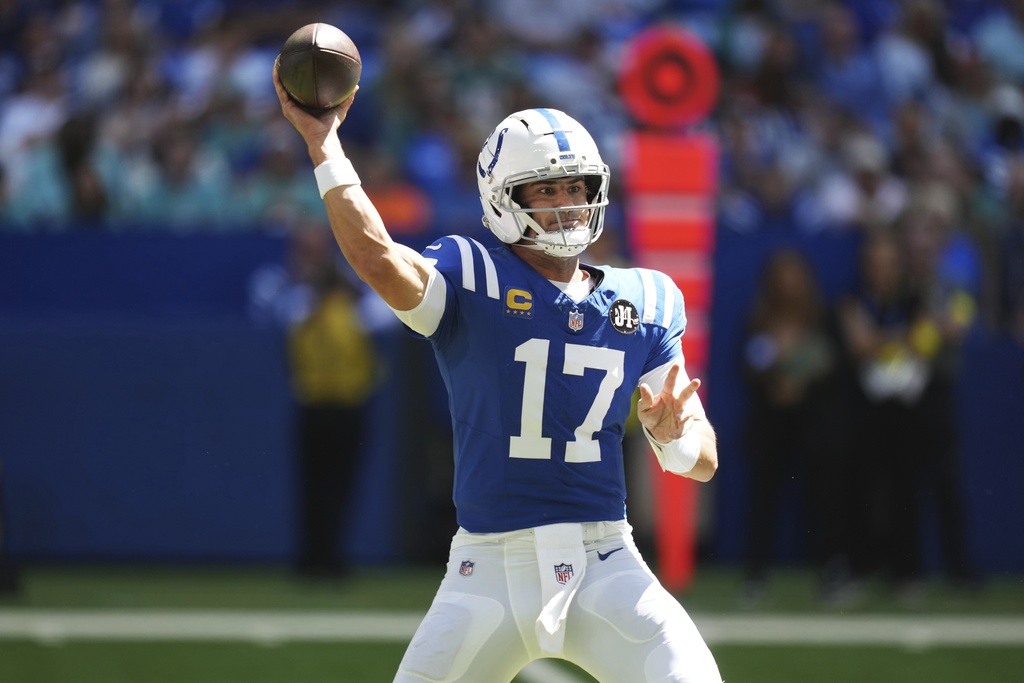 Colts vs. Jaguars Prediction, Picks: Daniel Jones-Trevor Lawrence Tussle