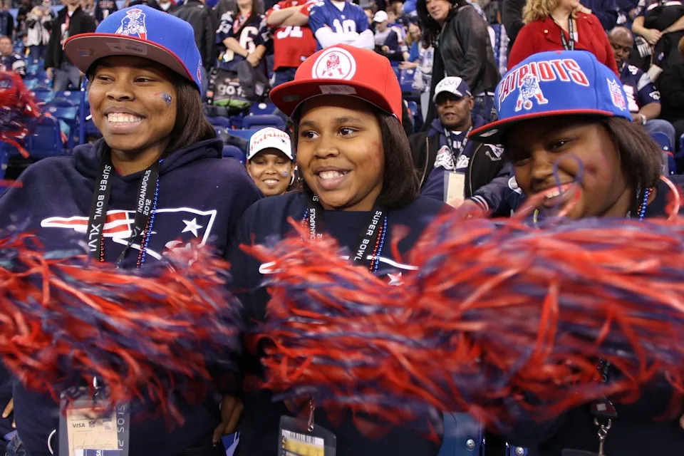John Tlumacki/The Boston Globe via Getty Tanasha Faulk, Kevione Faulk and Tionne Faulk in 2012