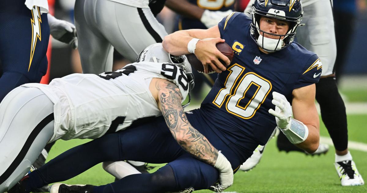 Chargers QB Justin Herbert misses practice Wednesday, 2 days after surgery on non-throwing hand | NFL