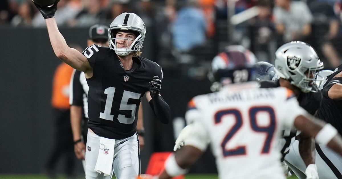 Kenny Pickett to start for Raiders against Eagles with Geno Smith out | NFL