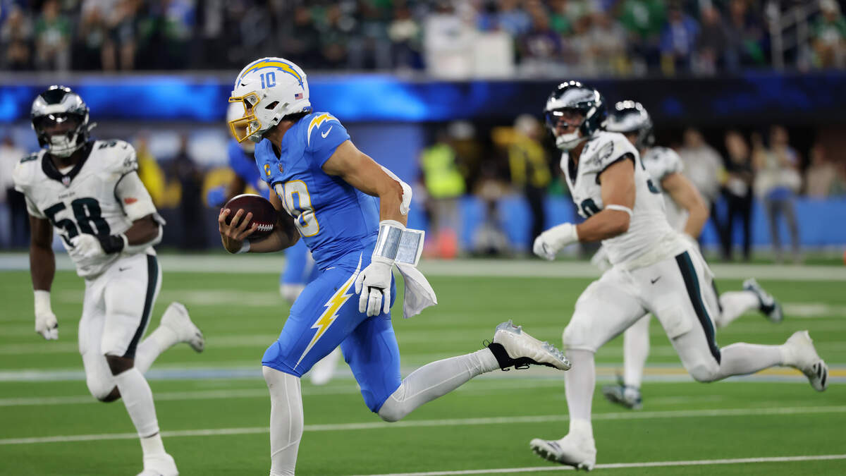 Chiefs vs. Chargers Dec. 14 Viewing Options: TV, Live Stream