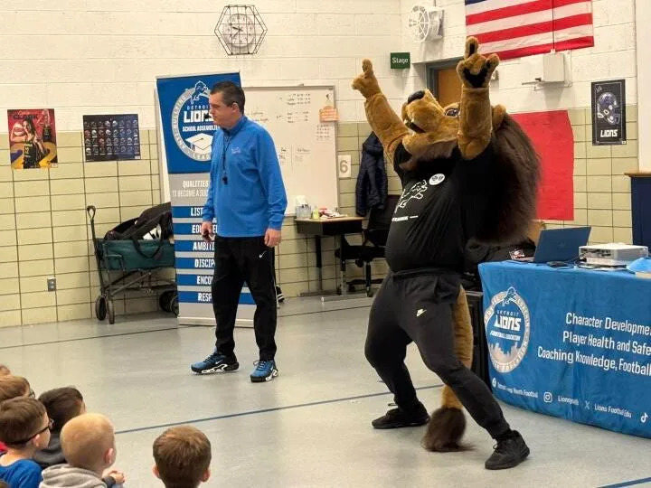 The Detroit Lions mascot Roary visited Eyler Elementary School to teach students about leadership and responsibility.