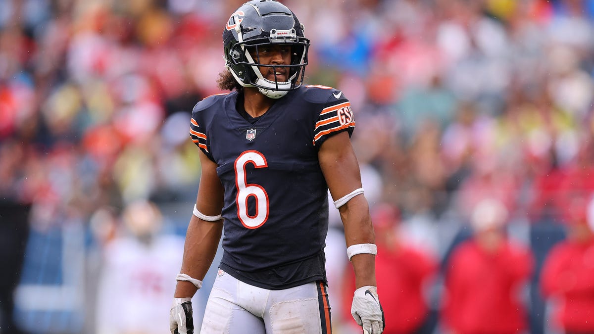 Bears HC Ben Johnson provides update on Kyler Gordon’s injury