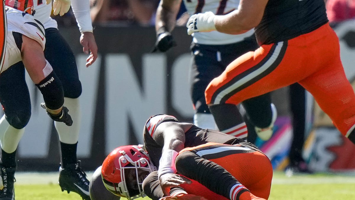 Could the Bengals face Deshaun Watson vs Browns in Week 18?