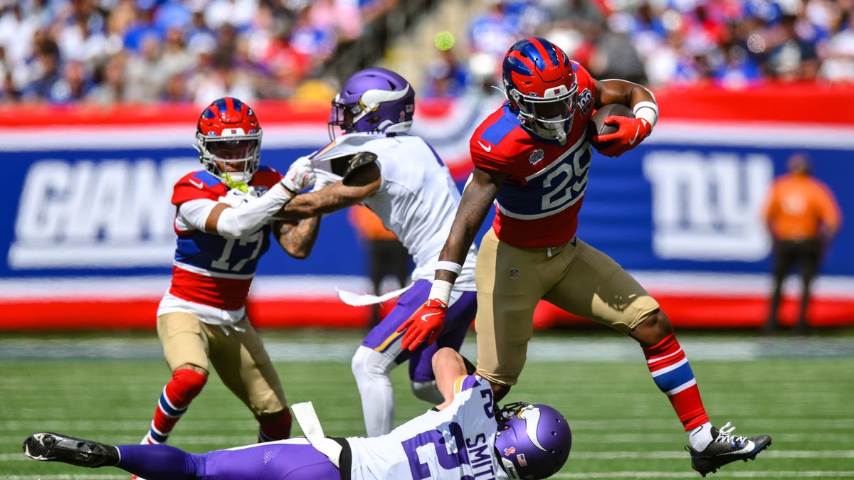 3 best prop bets in Week 16