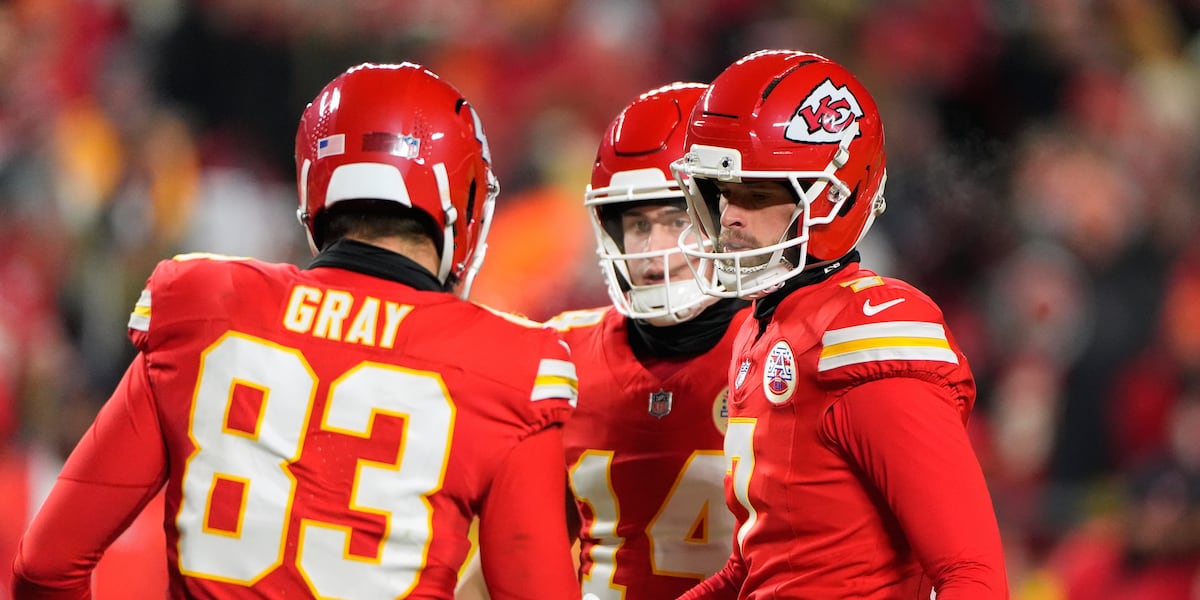 Democrats insult ‘washed’ Chiefs following loss to Texans