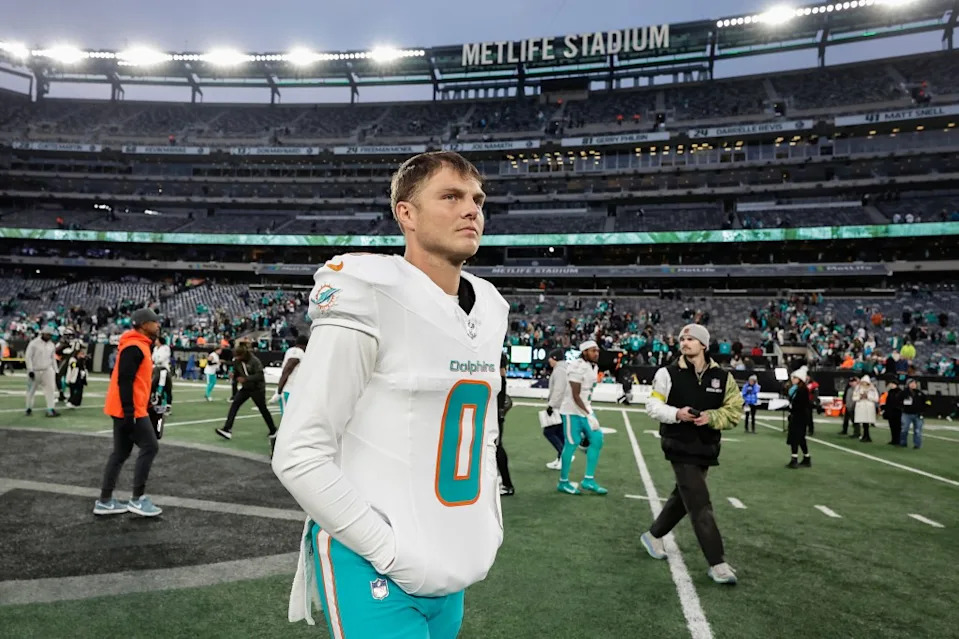 Miami quarterback Zach Wilson walks off the MetLife Stadium field after the Dolphins’ Week 14 road win over the Jets on Dec. 7, 2025. AP