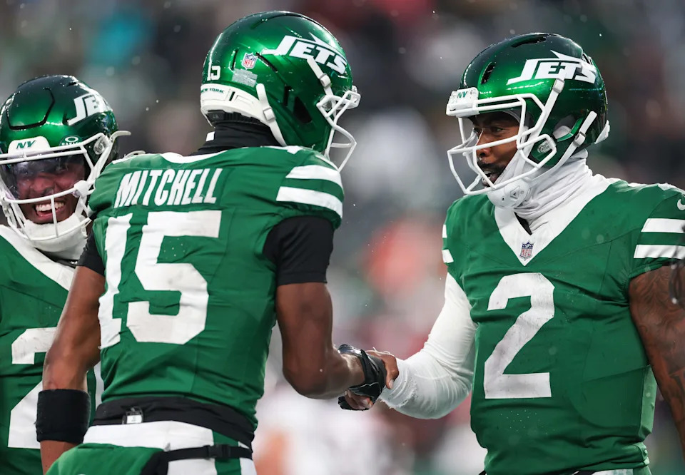 EAST RUTHERFORD, NEW JERSEY - NOVEMBER 30: Tyrod Taylor #2 of the New York Jets celebrates a touchdown against the Atlanta Falcons with teammate Adonai Mitchell #15 during the fourth quarter at MetLife Stadium on November 30, 2025 in East Rutherford, New Jersey. (Photo by Ishika Samant/Getty Images)