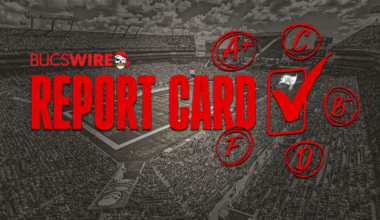 Report Card Grades from the Bucs' Week 17 loss to the Dolphins