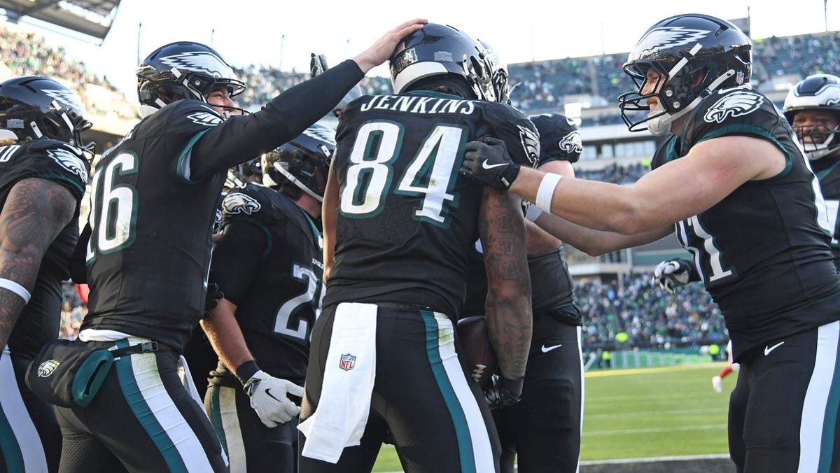 Get tickets to see Grant Calcaterra vs. the Chargers