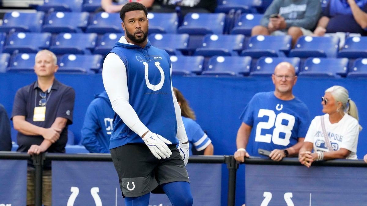 Colts DeForest Buckner listed as non-participant in Week 17 practice