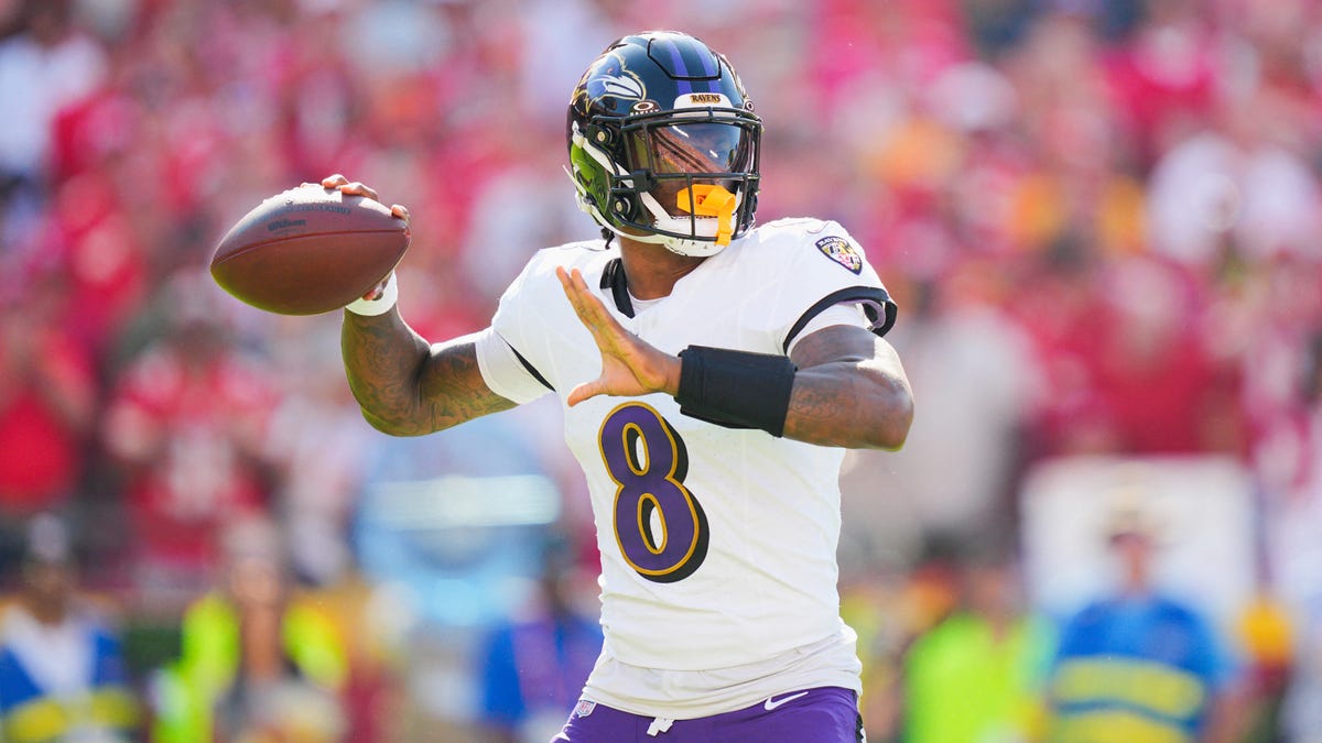 Baltimore columnist suggests Dolphins trade for Ravens' Lamar Jackson