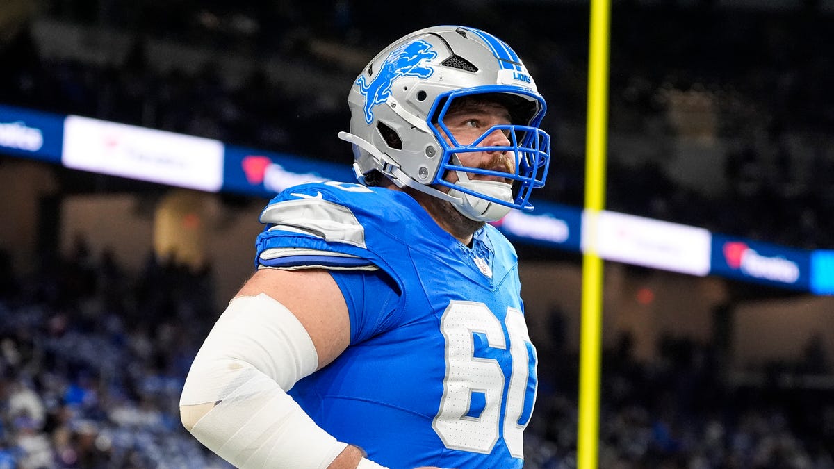 Detroit Lions injury report as starting center not at practice