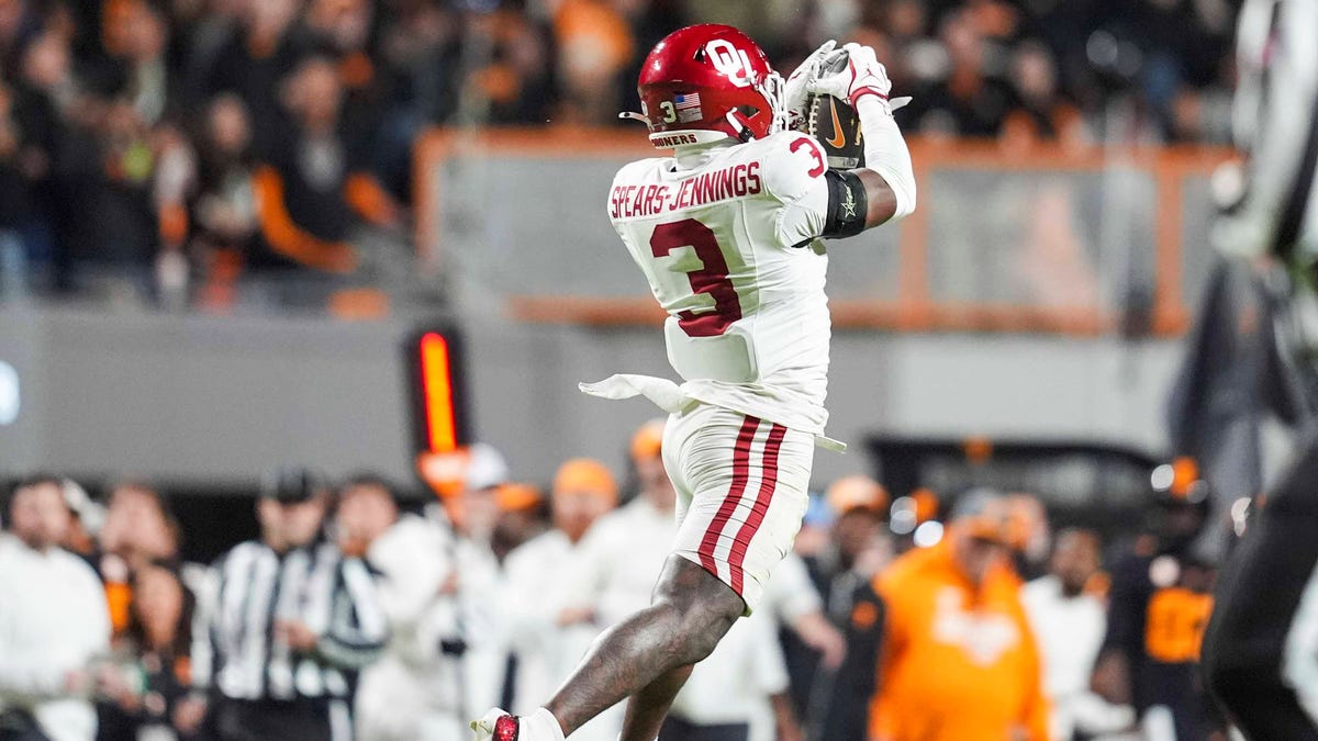 Sooners senior heading to the NFL after 2025 season