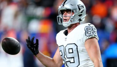 The Raiders don't appear to be prioritizing a win in Week 17
