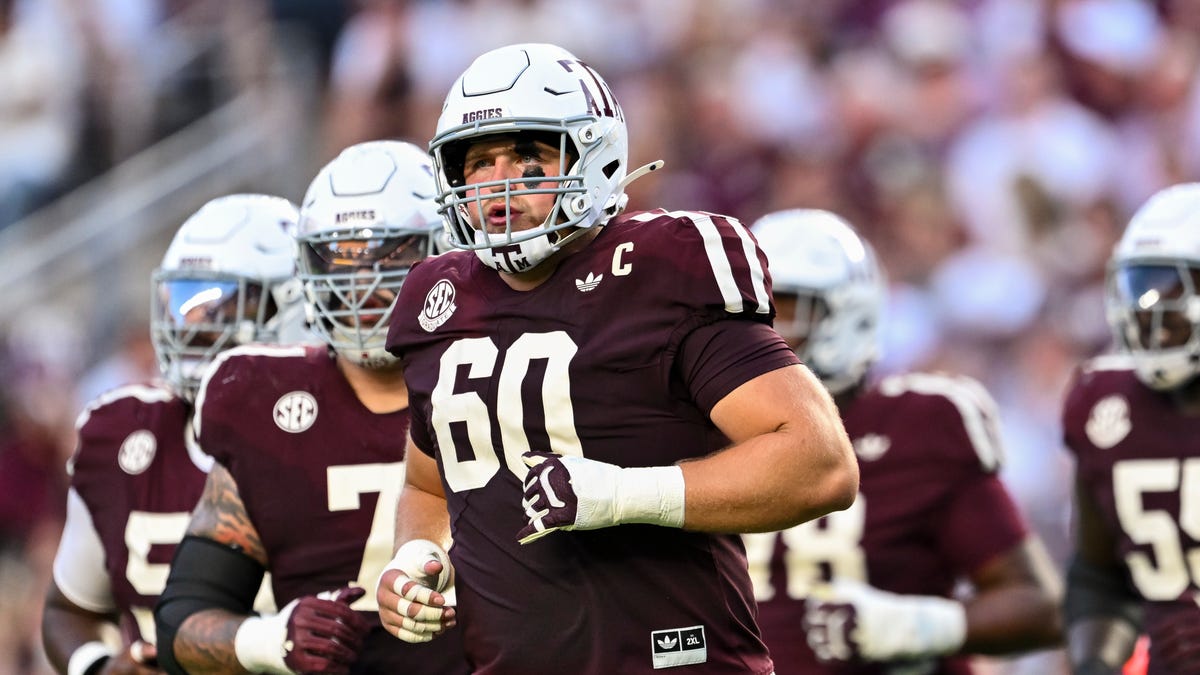 Texas A&M football lineman Trey Zuhn III earns All-SEC team honor