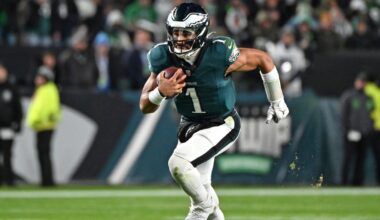 Shop the best Cyber Monday deals on NFL gifts for Eagles fans