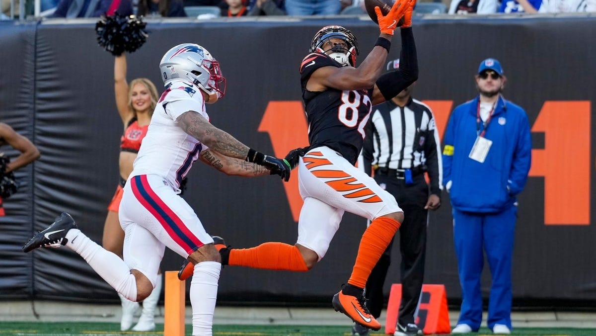 Get tickets to see Mitchell Tinsley vs. the Bills