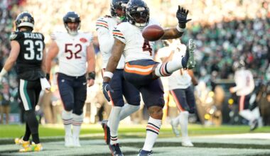 Bears RB D'Andre Swift sounds off on 'team win' vs. Eagles
