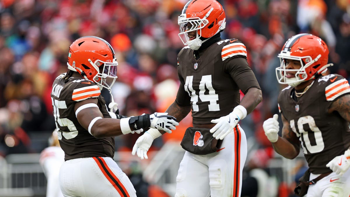 Tennessee Titans vs Cleveland Browns picks, odds for NFL Week 14 game