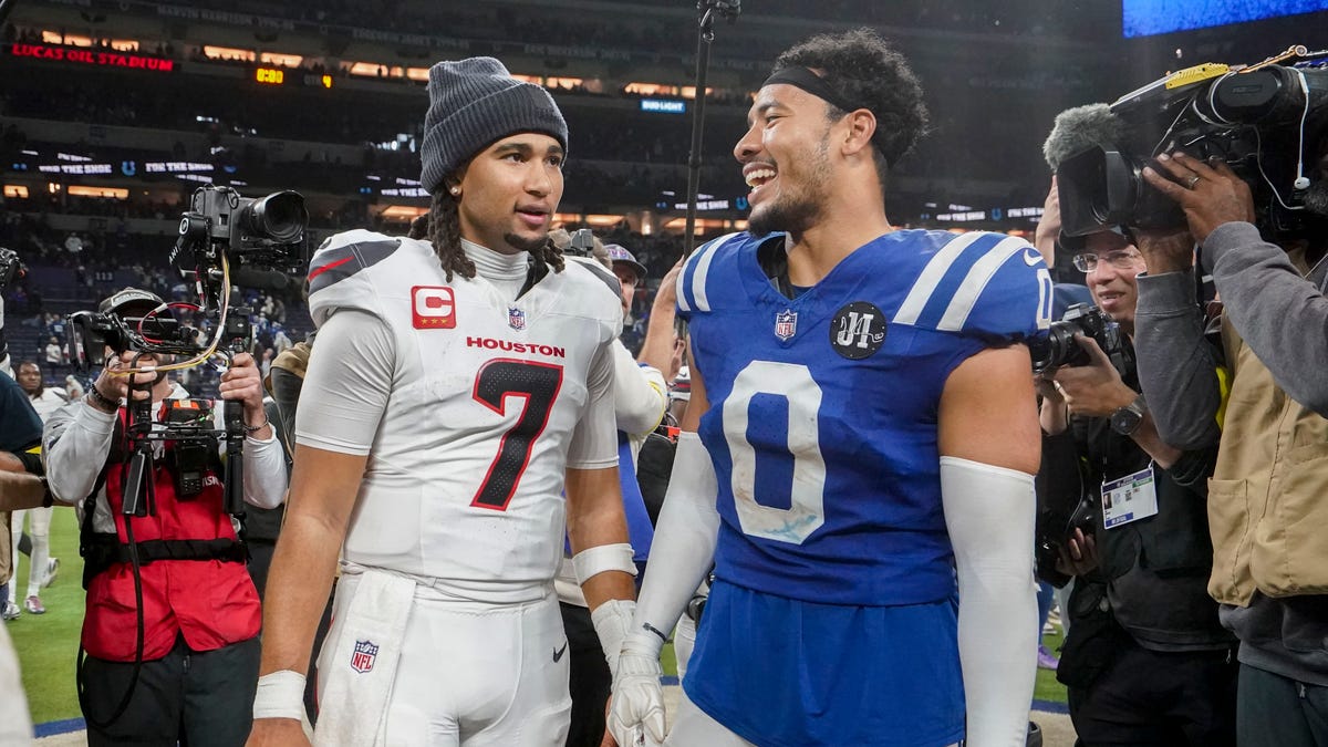 When do the Colts play the Houston Texans this week?