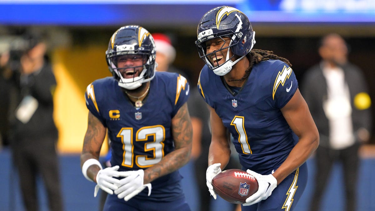 Chargers' playoff odds, remaining schedule, division standings