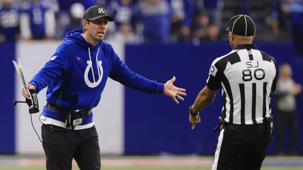 Colts lose contender status amid crisis