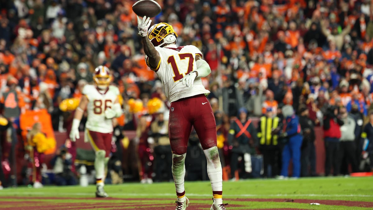 Terry McLaurin scored on Pat Surtain II