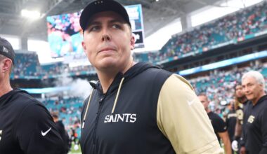 Kellen Moore, Devaughn Vele among Saints' studs and duds vs. Dolphins