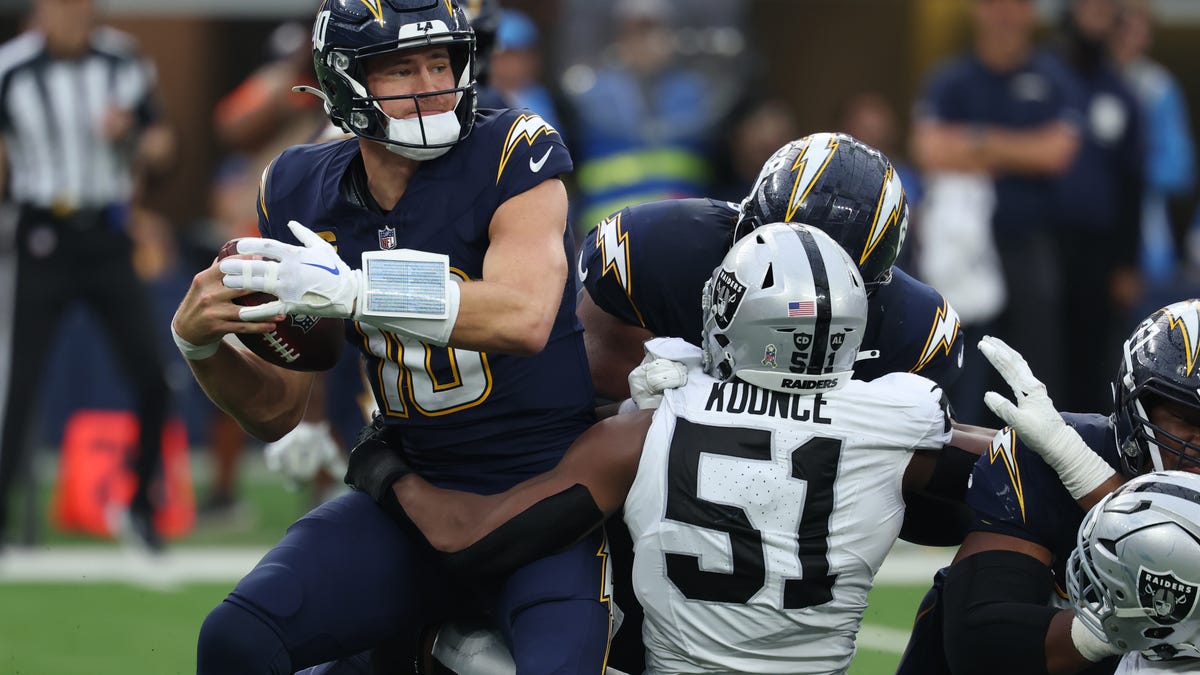 How long will Chargers QB be out?