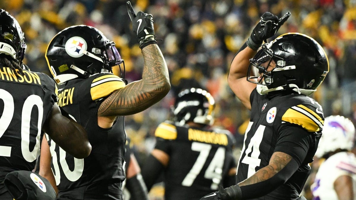 Jaylen Warren player props odds, tips and betting trends for Week 14