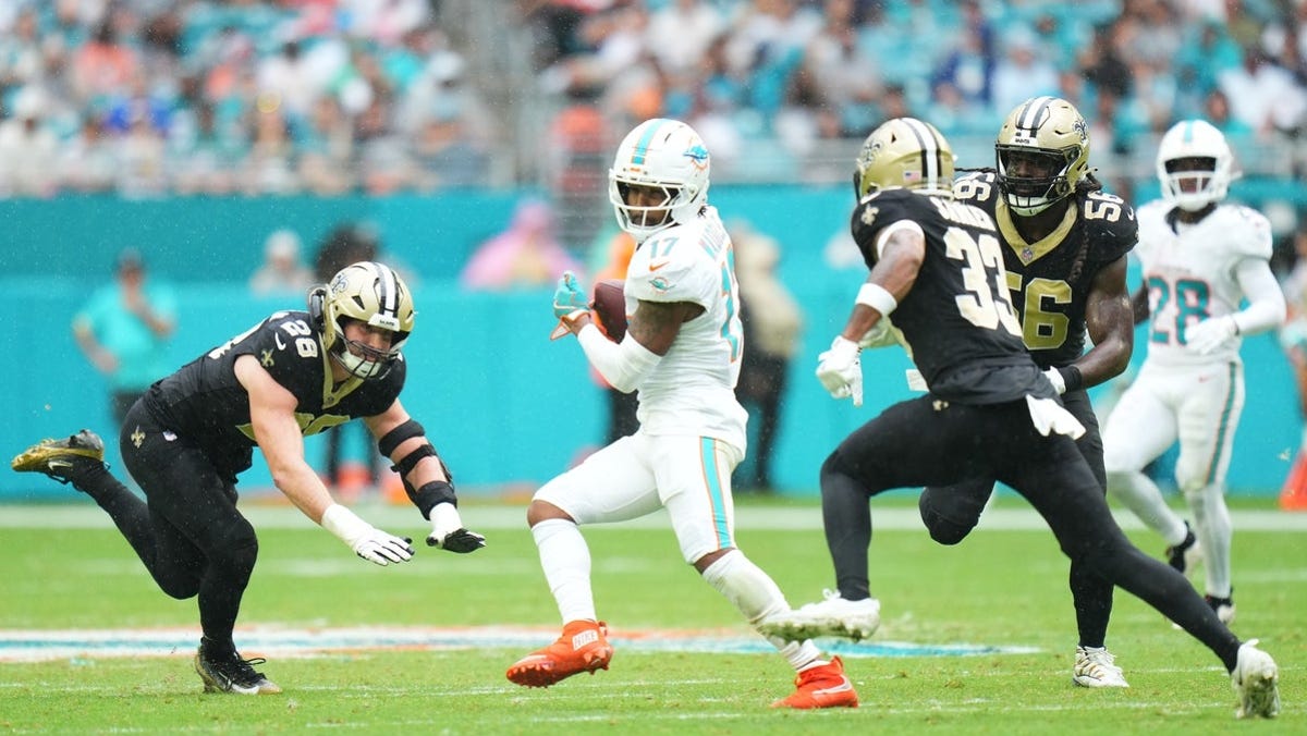 Get tickets to see Jaylen Waddle vs. the Jets