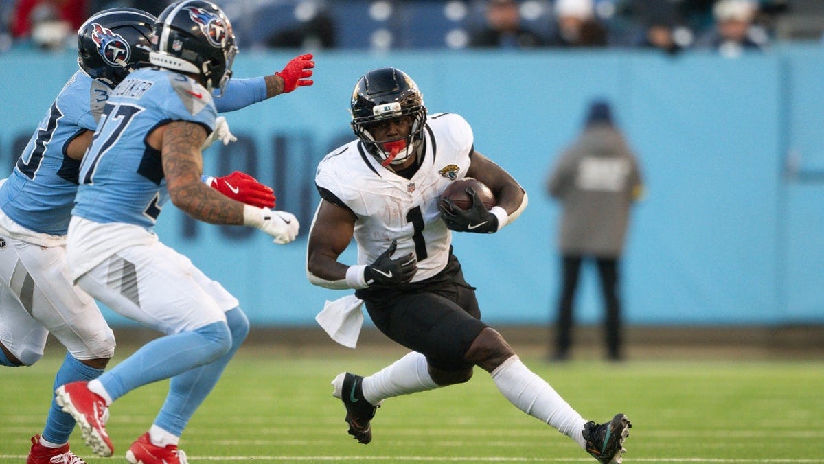 Travis Etienne player props odds, tips and betting trends for Week 14