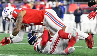 Jeff Saturday implores New York Giants' Jaxson Dart to protect himself