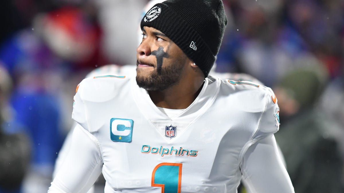 Tua Tagovailoa, Dolphins will have to overcome cold down the stretch