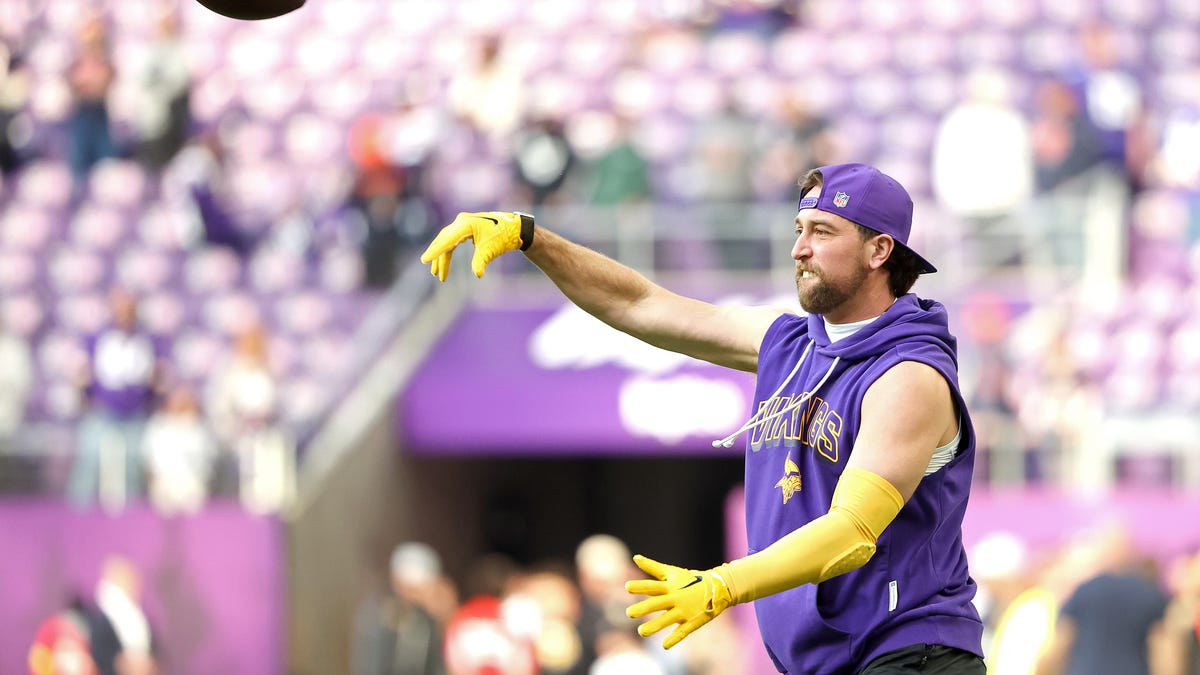 Former Panthers WR Adam Thielen claimed off waivers on Tuesday