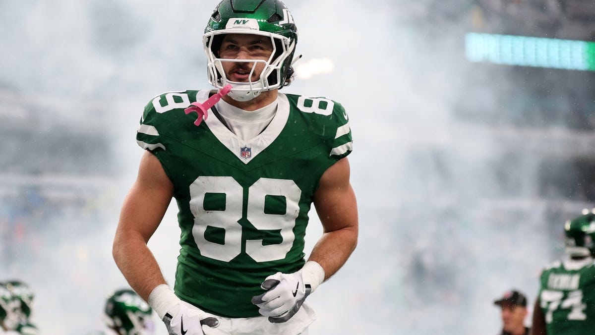 Get tickets to see Jeremy Ruckert vs. the Jaguars