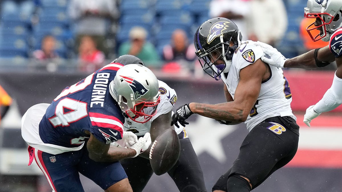 How to watch Sunday Night Football tonight live: When is Patriots-Ravens game?