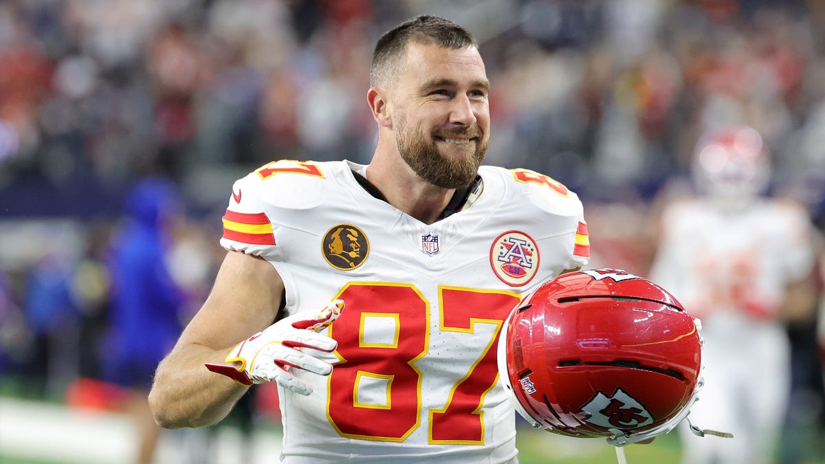 Travis Kelce nominated for Walter Payton NFL Man of the Year Award