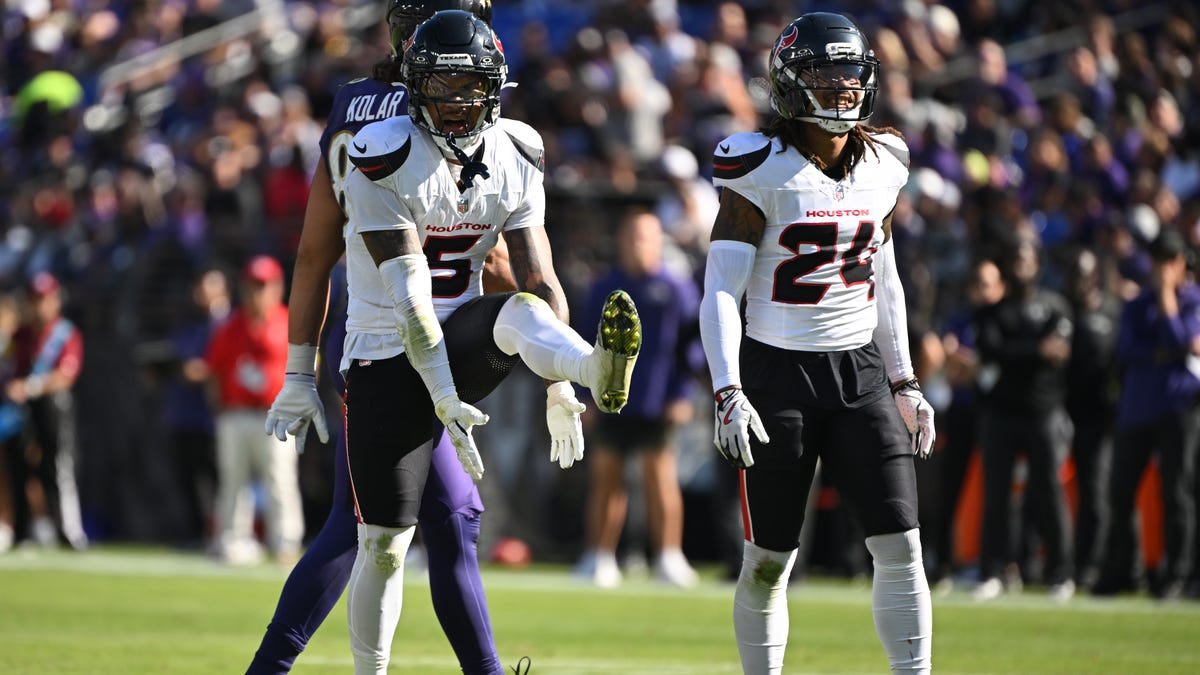 Do not start any WR playing the Texans