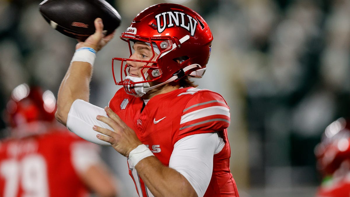 UNLV at Boise State odds, picks and predictions