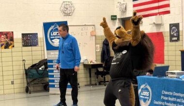Detroit Lions bring leadership program to Eyler Elementary