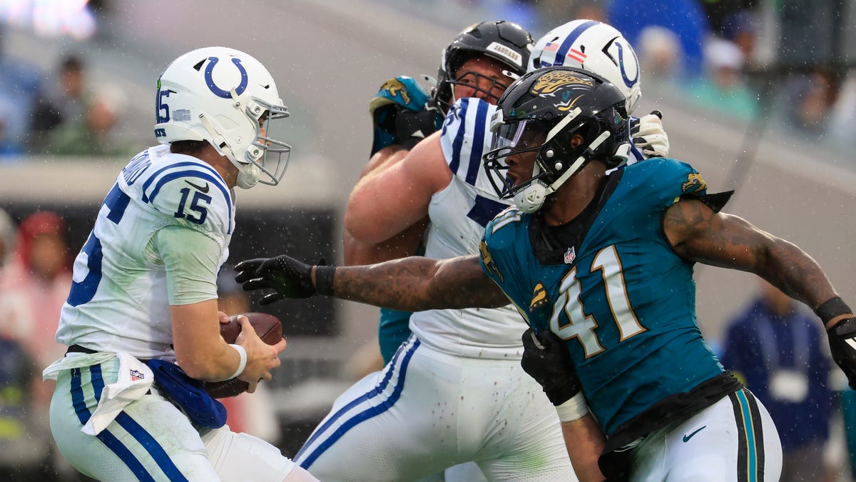 Hines-Allen misses Jaguars Week 16 practice due to illness, shoulder