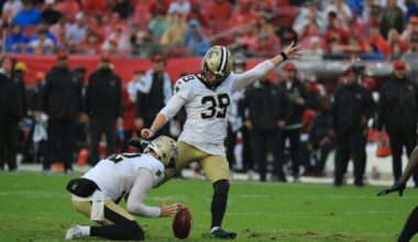Decision on kicker Charlie Smyth in Week 15